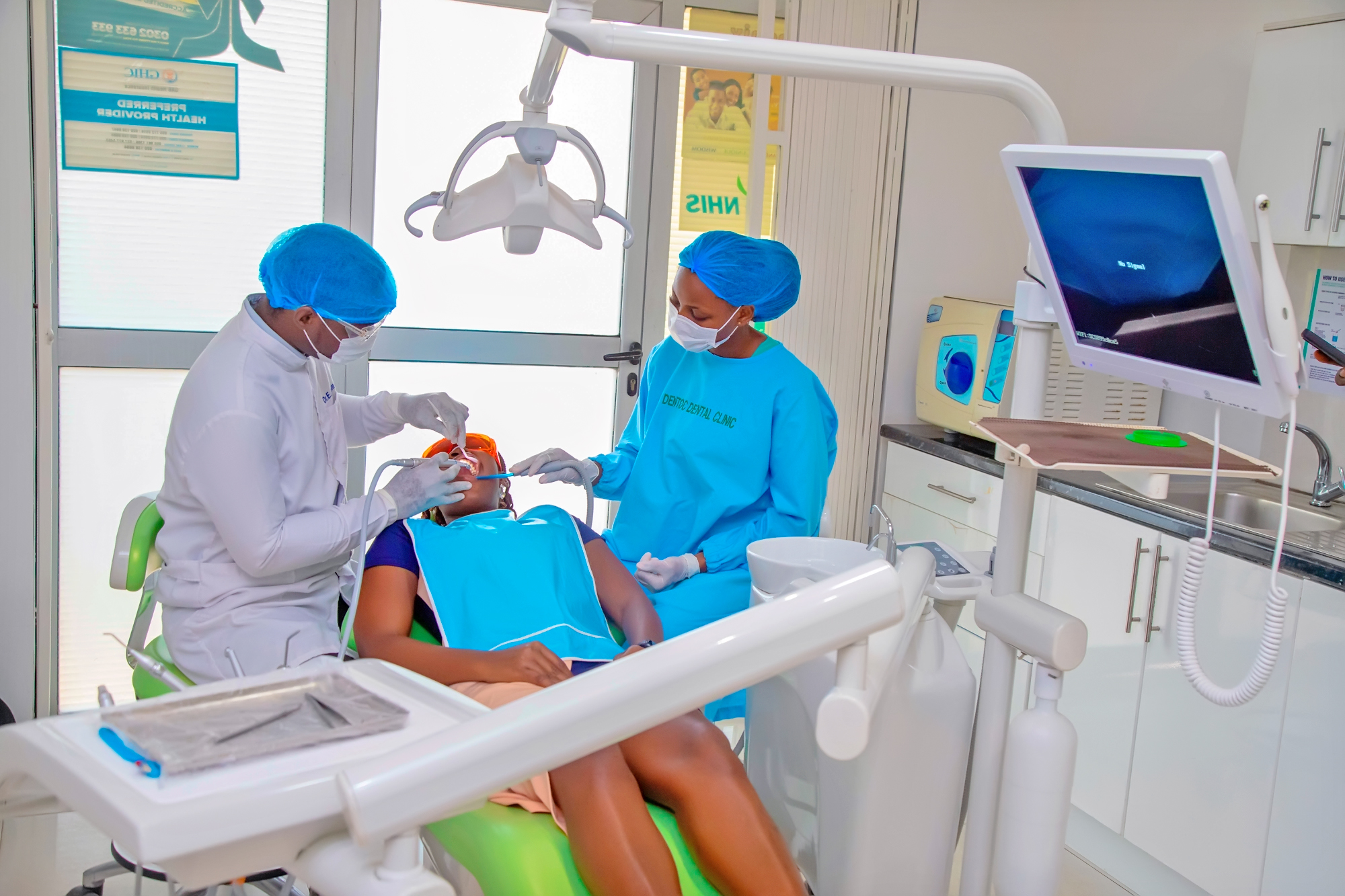 A patient receiving care in a Dentoc treatment room